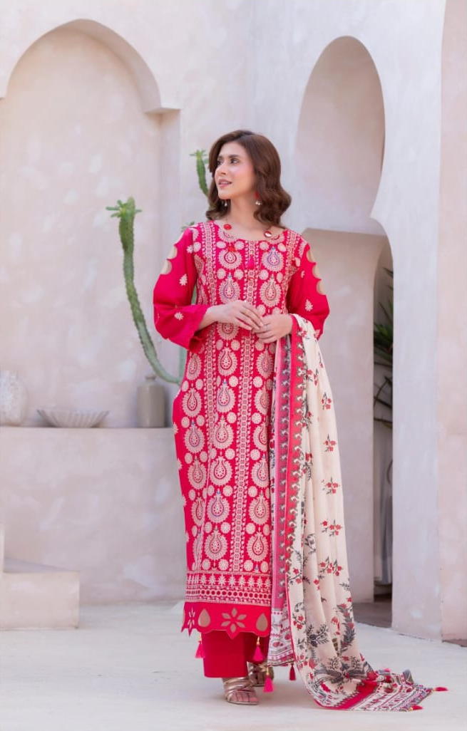 Signature | Ruby Paisley — Premium Embroidered Lawn 3-Piece Unstitched Suit