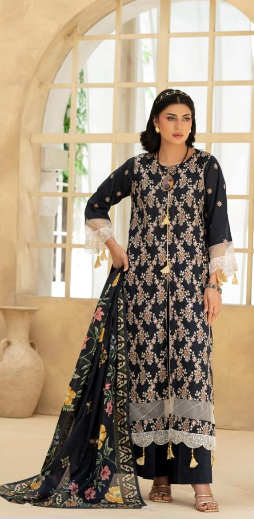 Noir Bloom embroidered lawn suit — front close-up