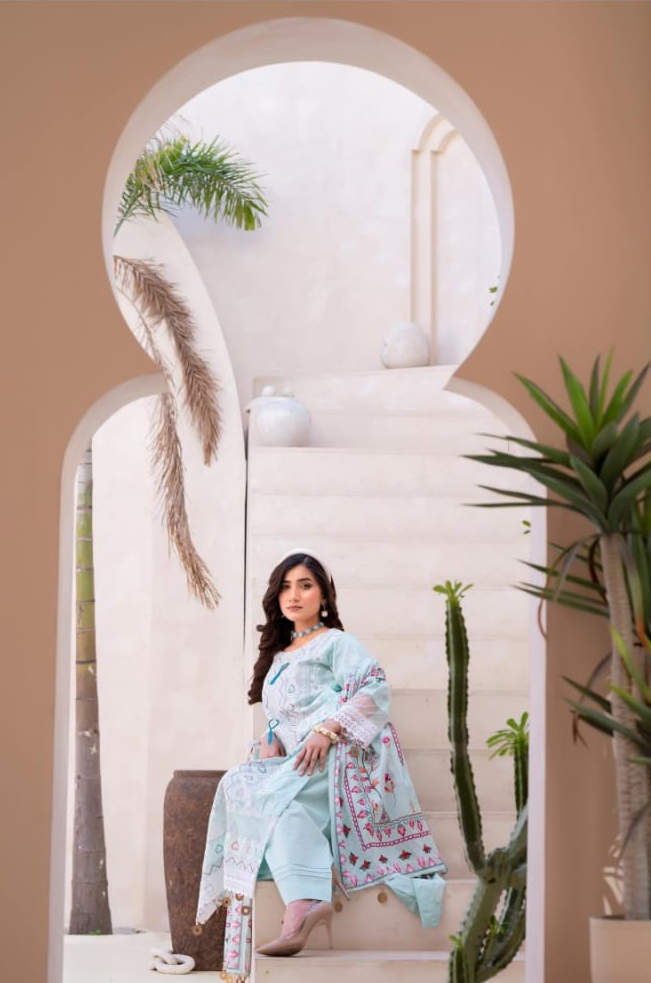 Signature | Mint Tassel — Premium Embroidered Lawn 3-Piece Unstitched Suit
