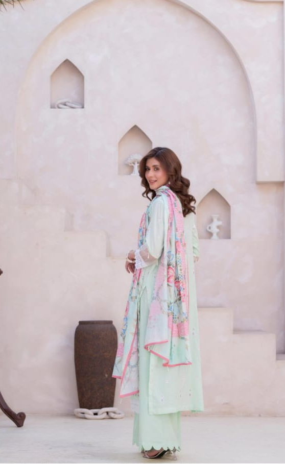 Signature | Seafoam Pearl — Premium Embroidered Lawn 3-Piece Unstitched Suit