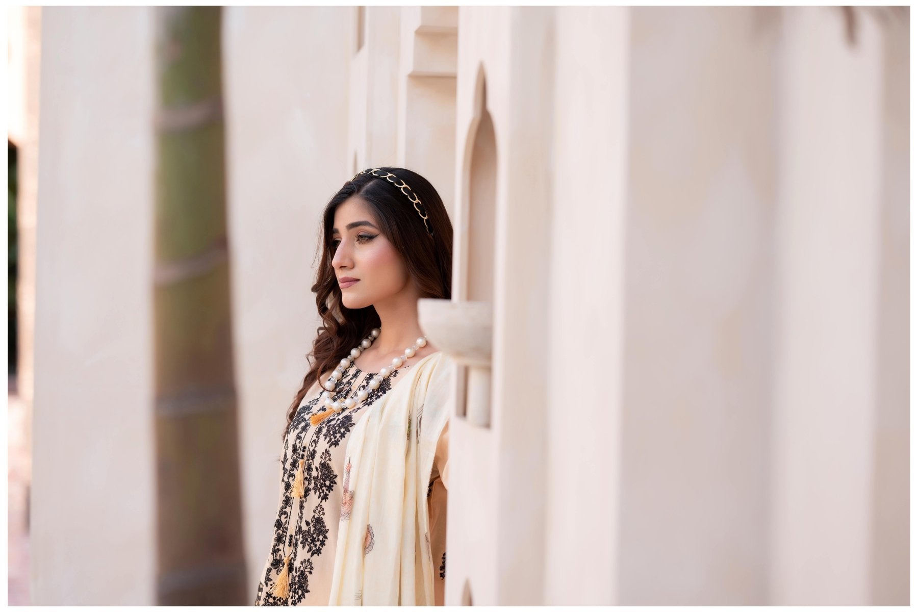 Signature | Peach Mughal — Premium Embroidered Lawn 3-Piece Unstitched Suit